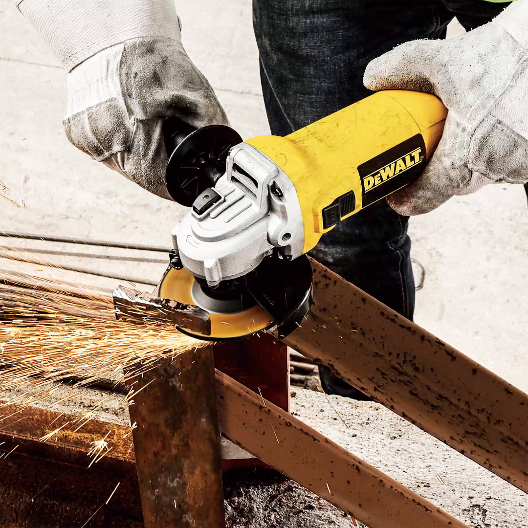 DEWALT - AMOLADORA ANGULAR 115mm 700w